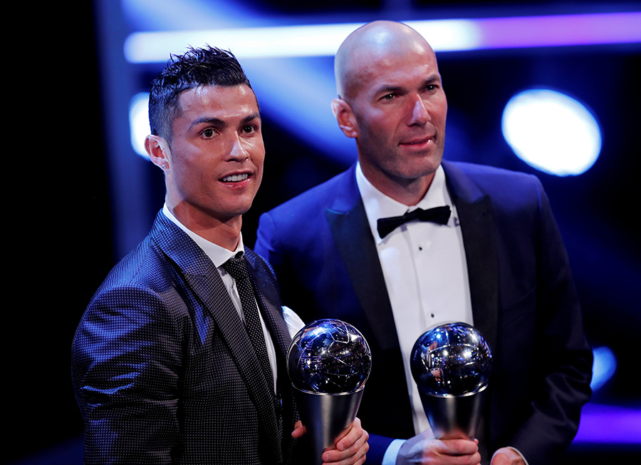 Ronaldo wins FIFA Men's Player of the Year aw