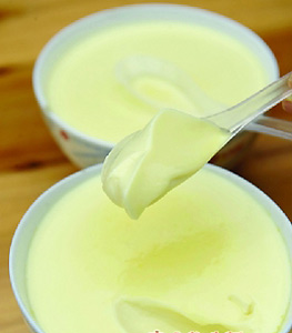 Ginger milk pudding