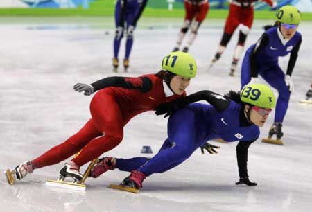 China wins 3,000m relay, S Korea disqualified