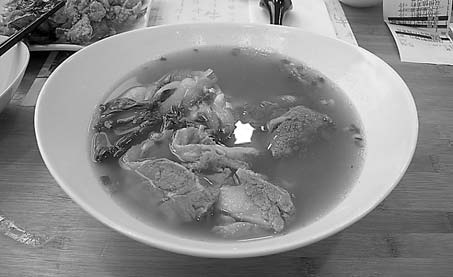 Award-winning beef noodles cross the Straits