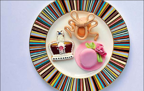 British royal fashion inspires cakes and pastries