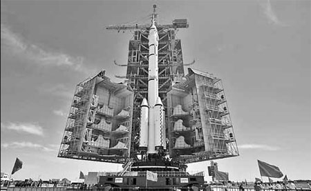 Launch platform readied for space mission
