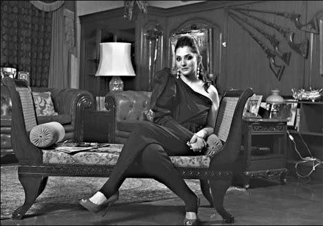 A focus on elites in poor Pakistan