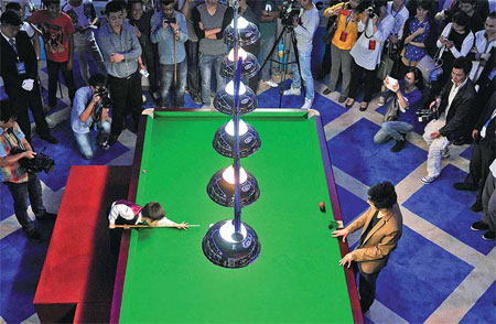 Pint-sized snooker prodigy