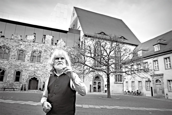 Nazi law impedes recovery of art