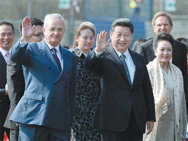 Xi calls for soccer development