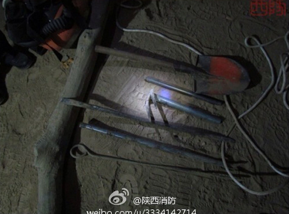 “盗墓贼”被困墓室25小时 报警后获救