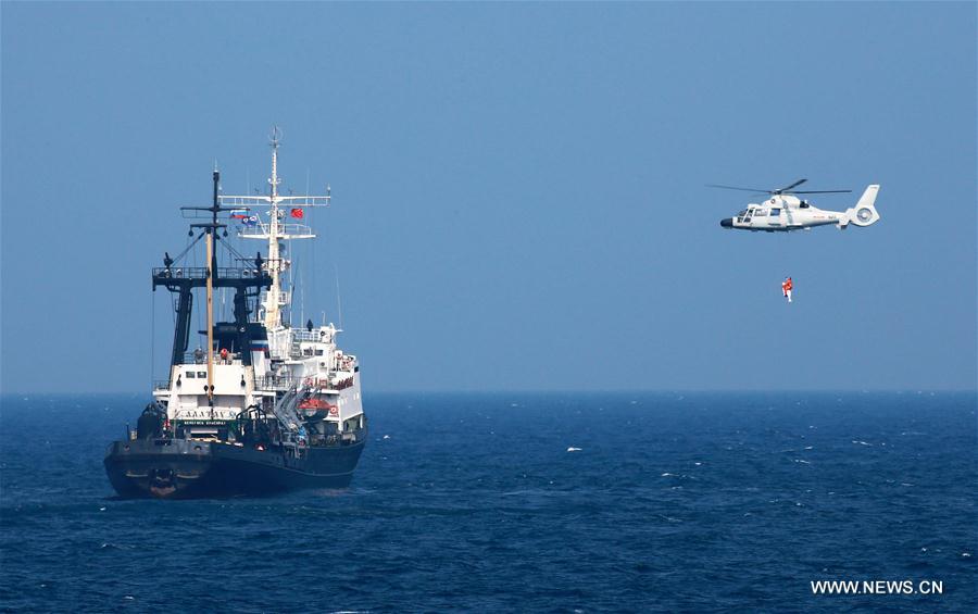 China-Russia naval joint drill held in South China Sea