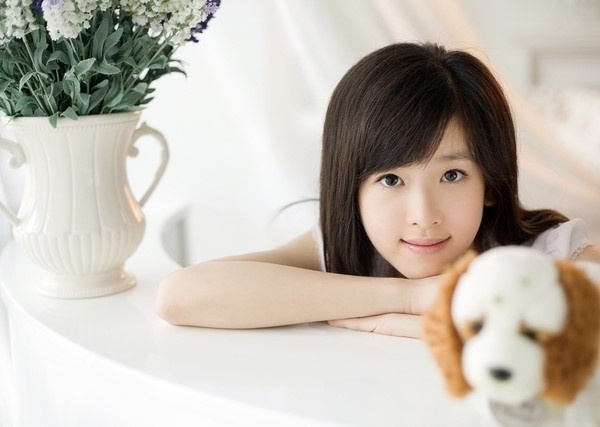 “奶茶妹妹”海量生活照