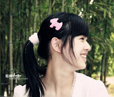“奶茶妹妹”海量生活照