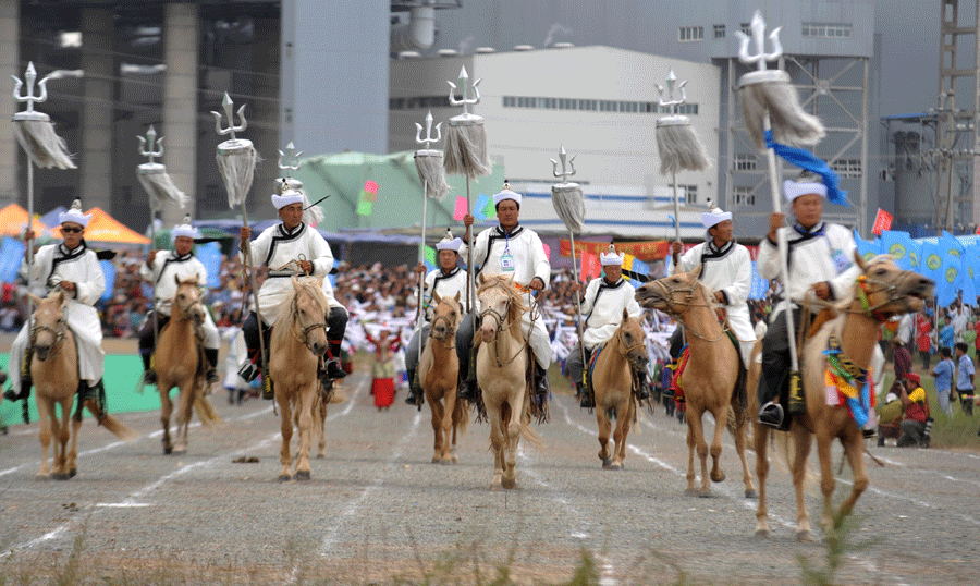 23rd Nadam Fair opens in Bairin Right Banner, N China