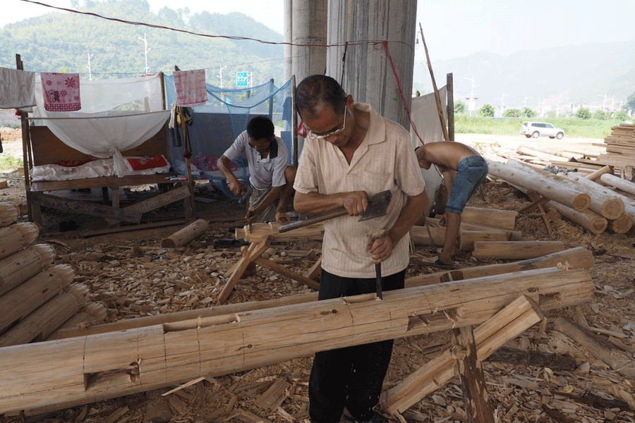 Tallest drum tower of Dong ethnic group under construction