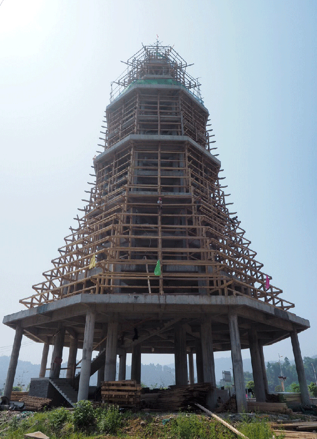 Tallest drum tower of Dong ethnic group under construction