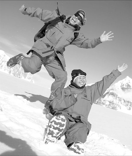 Gray-haired backpackers