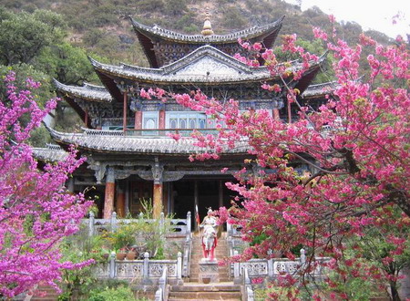 Five Phoenixes Building in Fuguo Temple