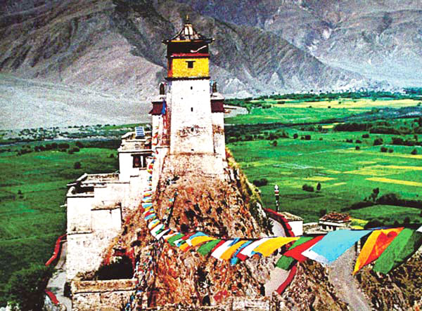 Climb, play and pray: Nedong County, Tibet