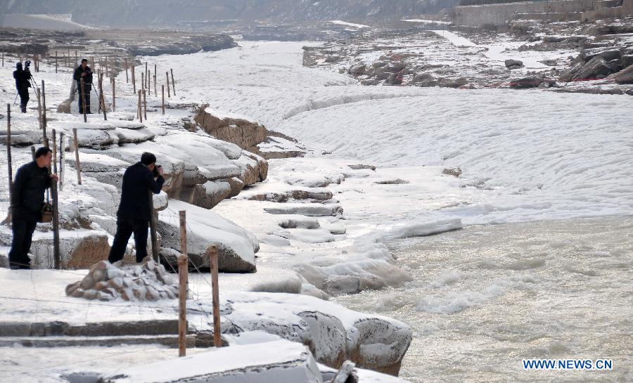 Winter scenery of Hukou Waterfall in N China