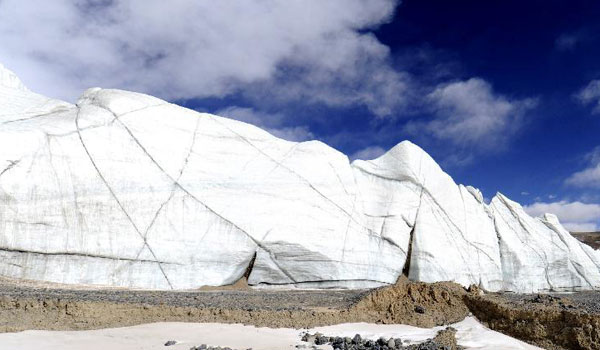 World's 3rd largest glacier in China's Tibet