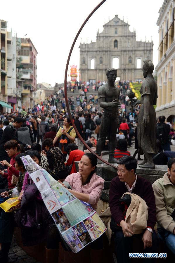 China's Macao embraces peak tourist season amid holidays