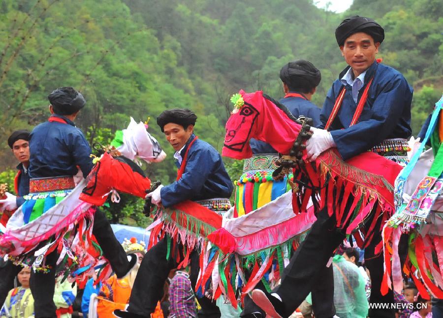 The Zhuang ethnic group celebrate 'Huajie Festival'