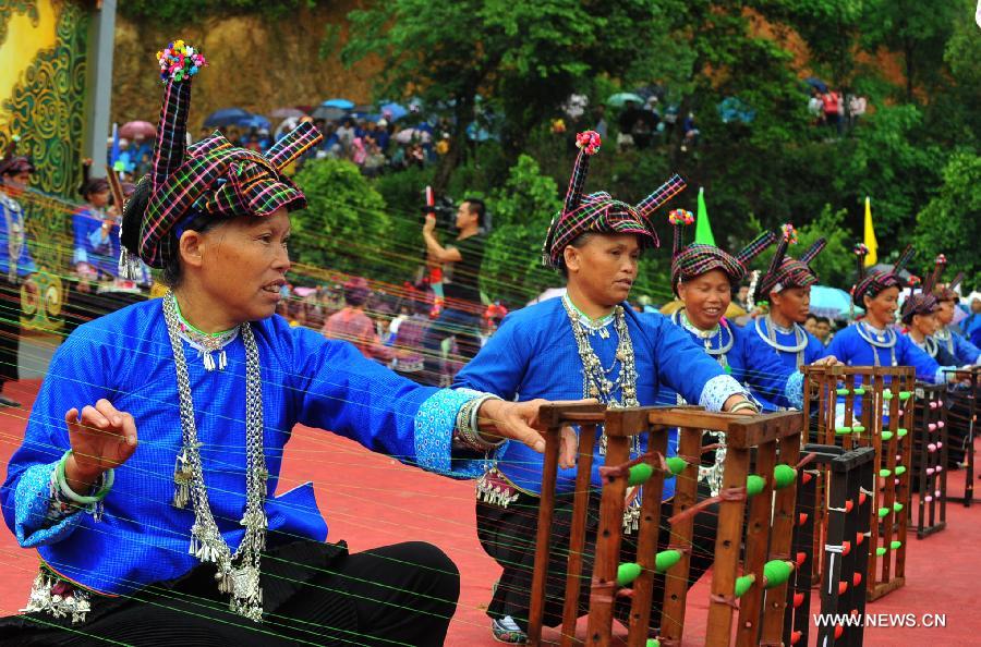 The Zhuang ethnic group celebrate 'Huajie Festival'