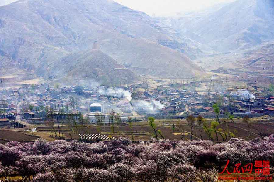 Shoukou fort: Xinghua village by the Great Wall