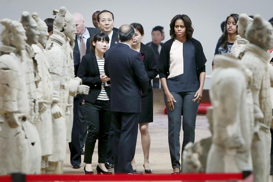 Michelle Obama sees Terracotta Warriors in Xi'an