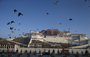 Three Chinese travel destinations named the world's top 10 wonders