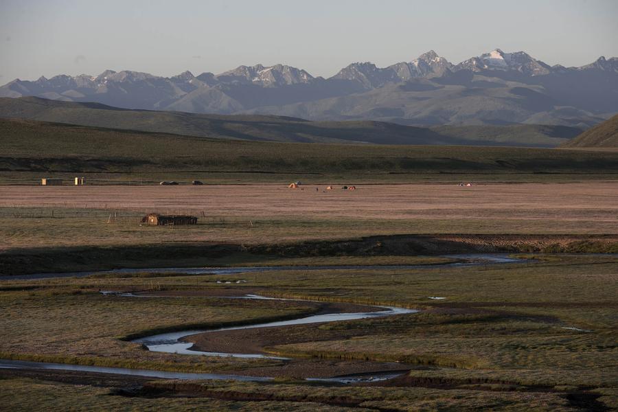 Scenery of Emutang Pasture in Sichuan