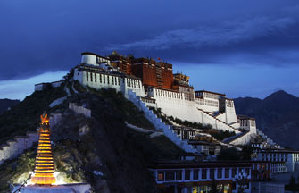 Scenery of Congo village in Tibet