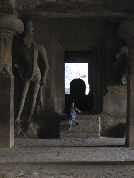 Inside the stunning caves of Elephanta