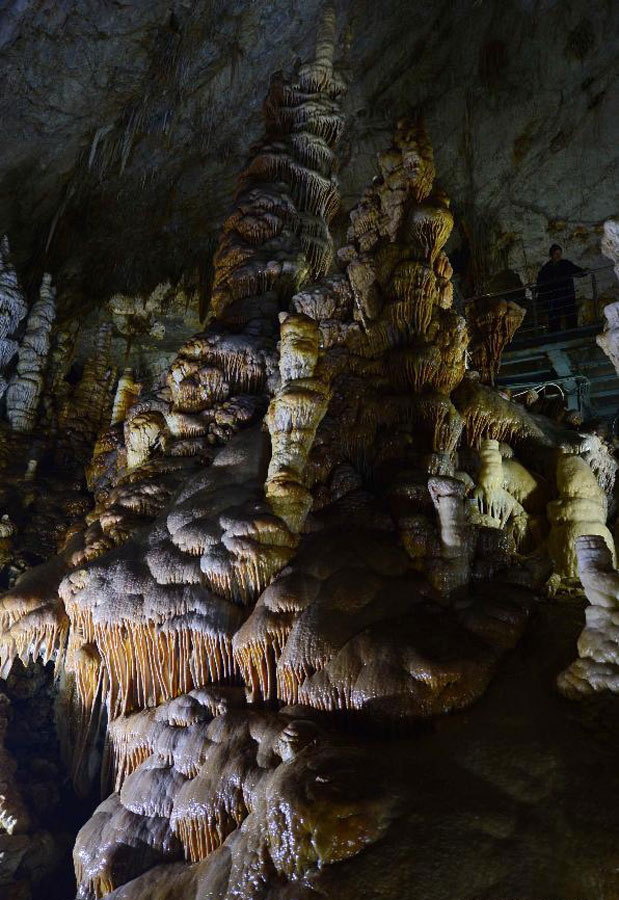 Scenery of Xinglong cave in Hebei