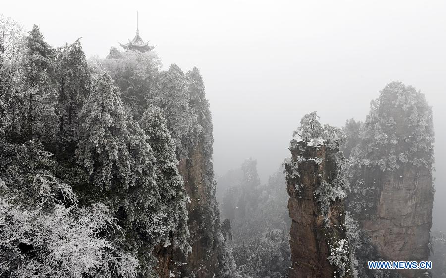 Amazing snow scenery of Zhangjiajie scenic spot in C China