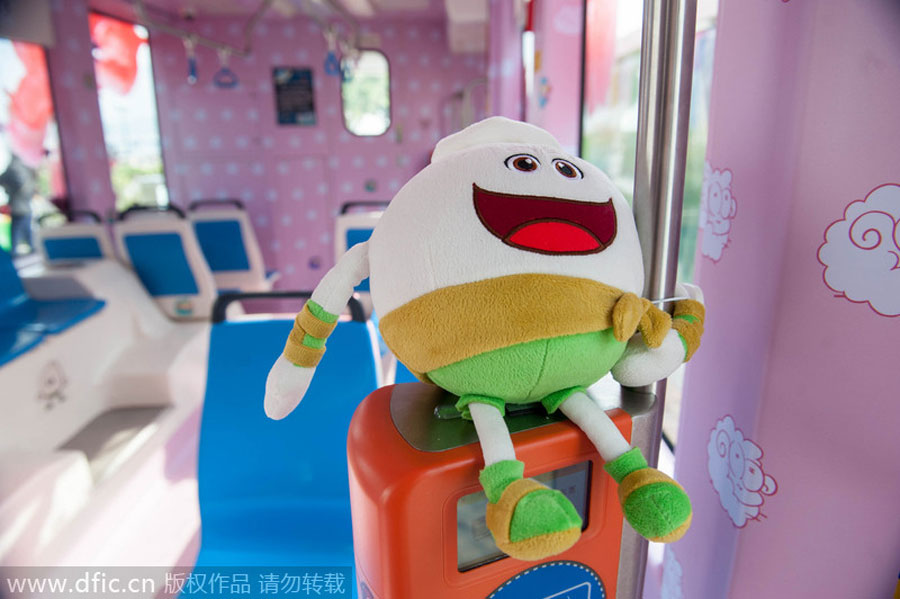 Children's theme tram starts operation in Guangzhou
