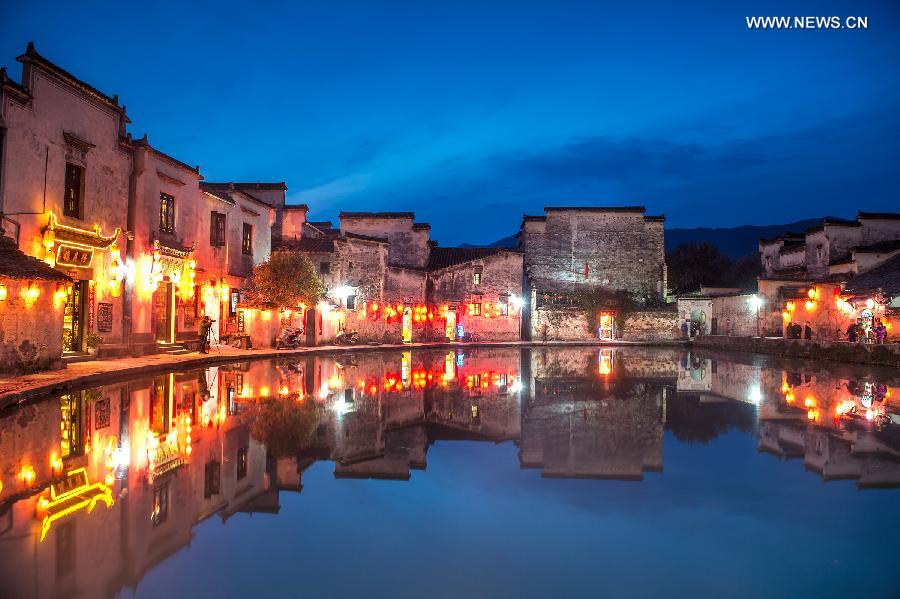 Spring scenery of Hongcun village, E China