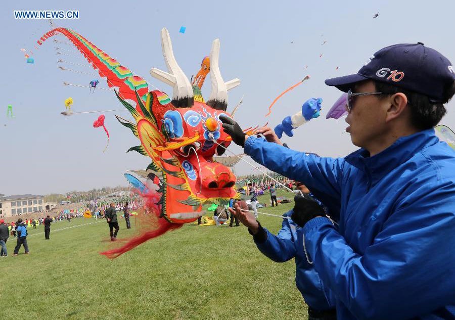 Kite fair held in Shandong