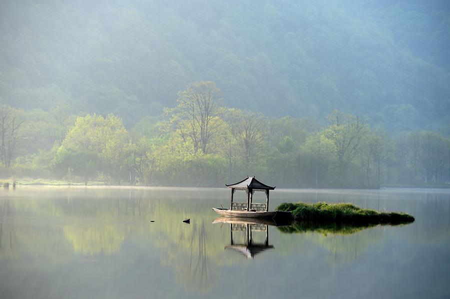 Gorgeous view of Dajiuhu National Wetland Park