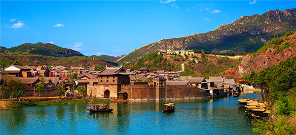 ery to hot springs, Beijing's Gubei Water Town 
