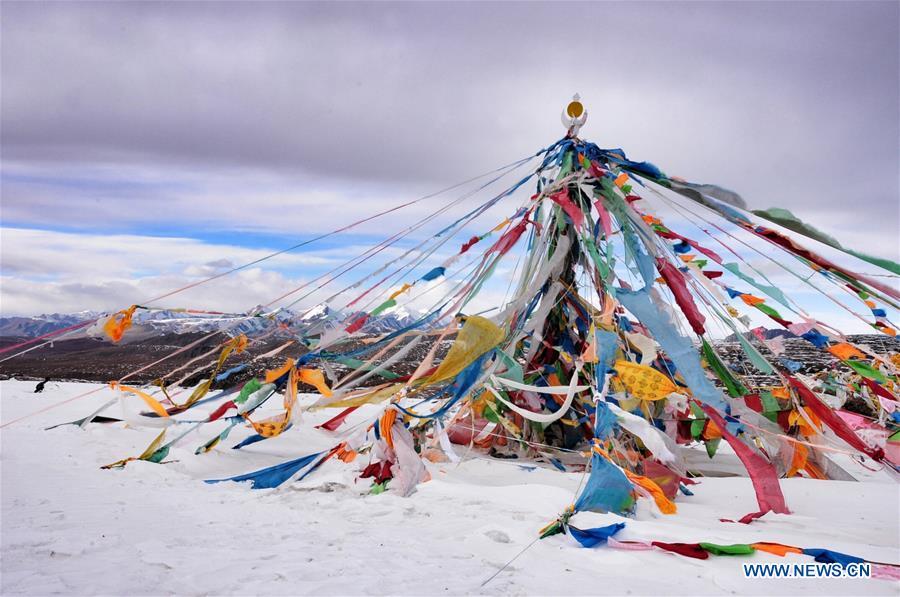 Breathtaking beauty of Bayi Glacier in Qinghai