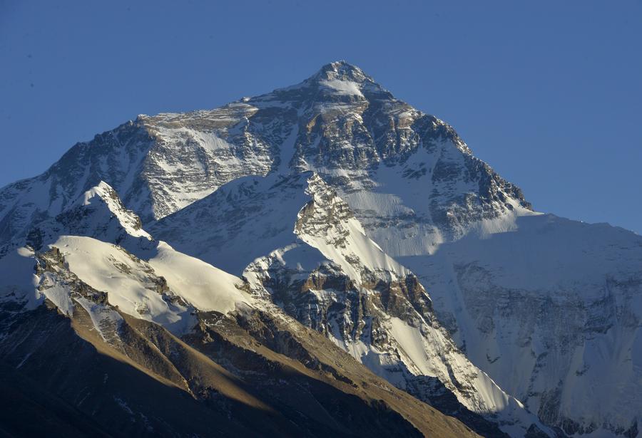 Distant view of Mount Everest in Tibet