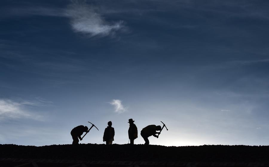 Qinghai-Tibet Railway, world's highest and longest plateau railroad