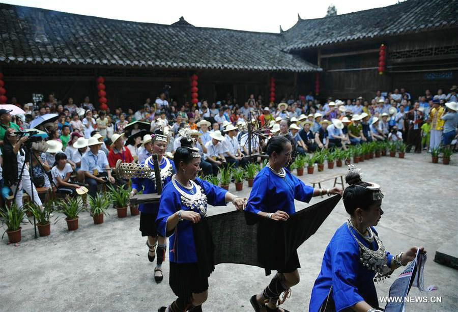 Villagers of Dong ethic group mark traditional festival in Hubei