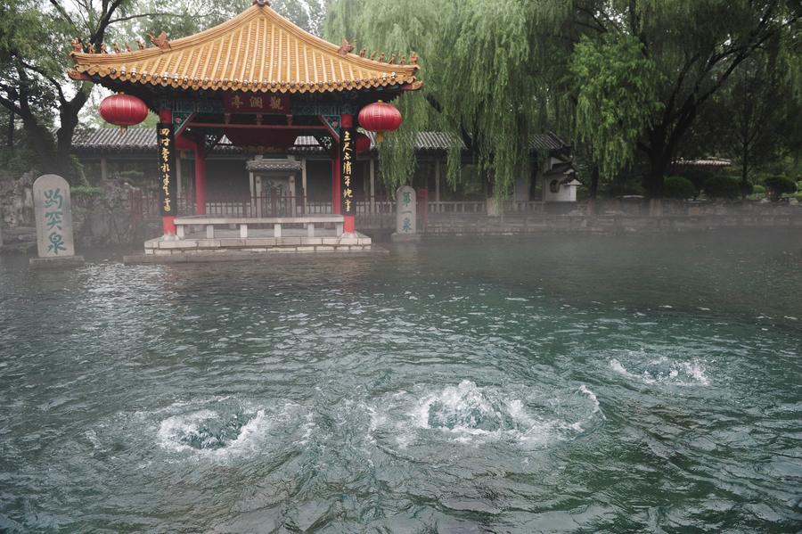 Springs spray water again thanks to rainfalls in E China