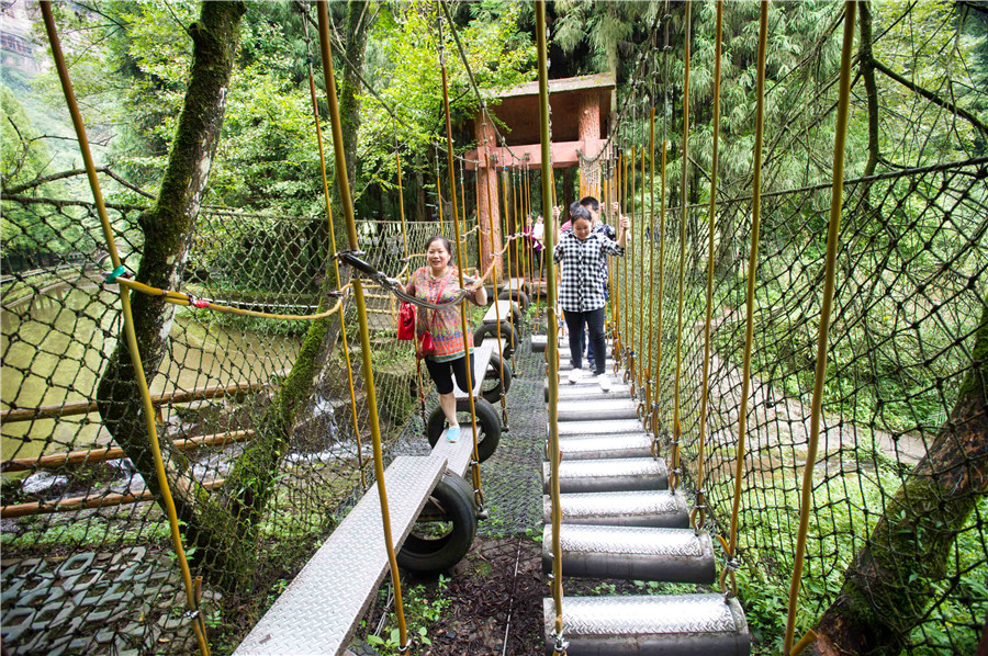 Magnificent Simian Mountain in Southwest China's Chongqing