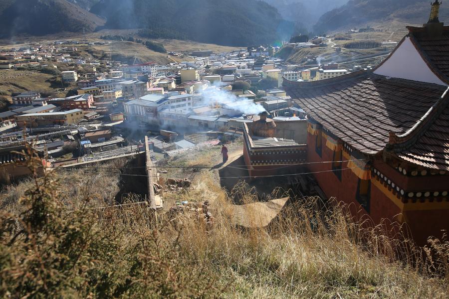 A glimpse of Langmu monastery in Gansu province