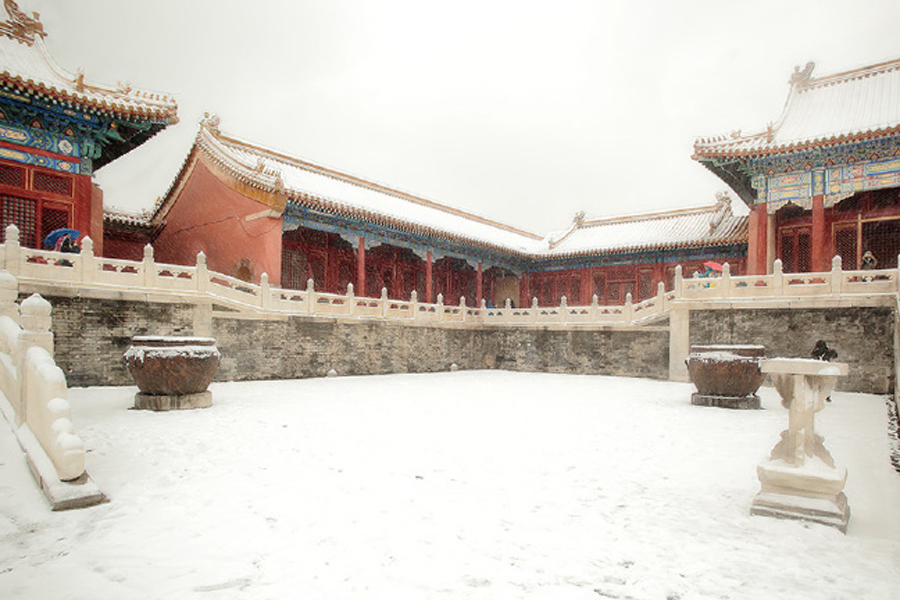 First snow at Forbidden City