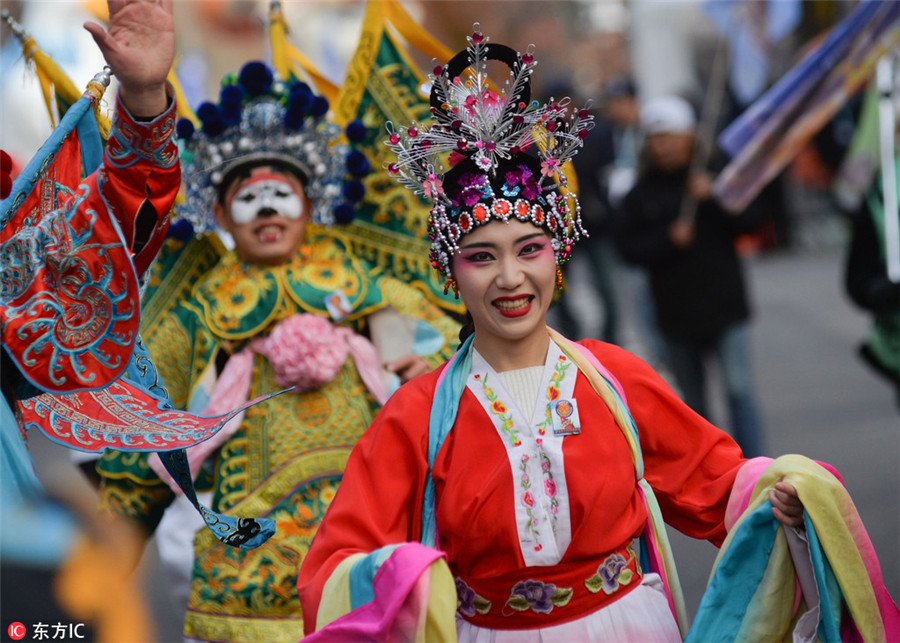 Chinese elements at Thanksgiving celebrations in the US