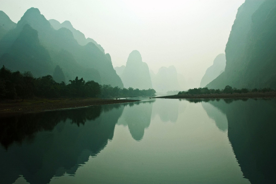 Li River:Shadow of heaven in China