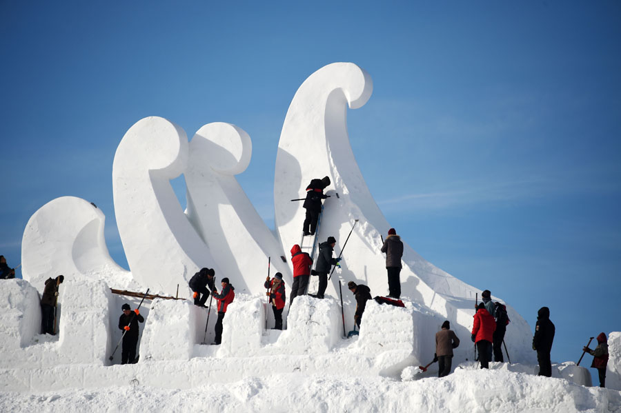 Snow sculpture 'Love Song' to be displayed in NE China