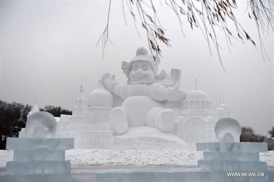 34-meter-tall snowman seen at Int'l Snow Sculpture Art Expo